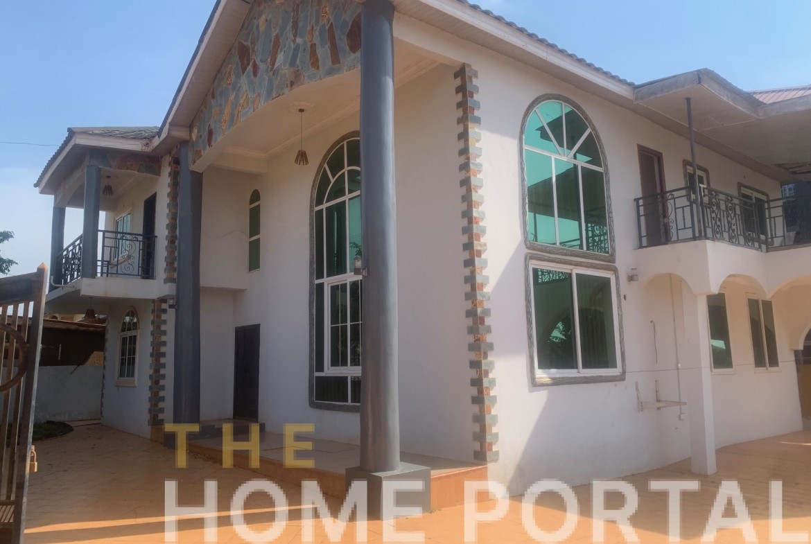 5 Bedroom House to Let at Dome