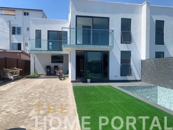 Three Bedroom house for sale at South Labadi