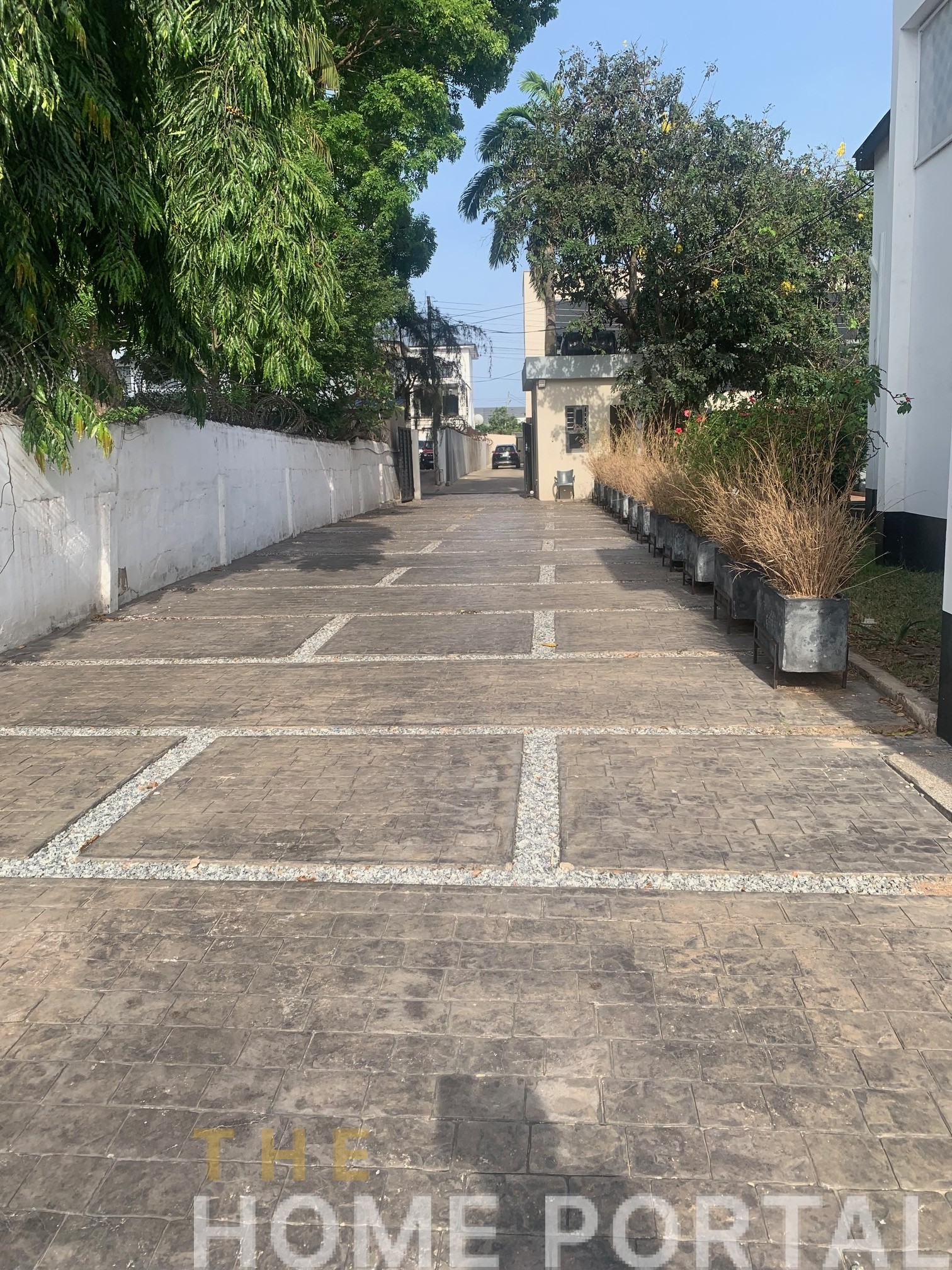 Two Bedroom Townhouse to Let