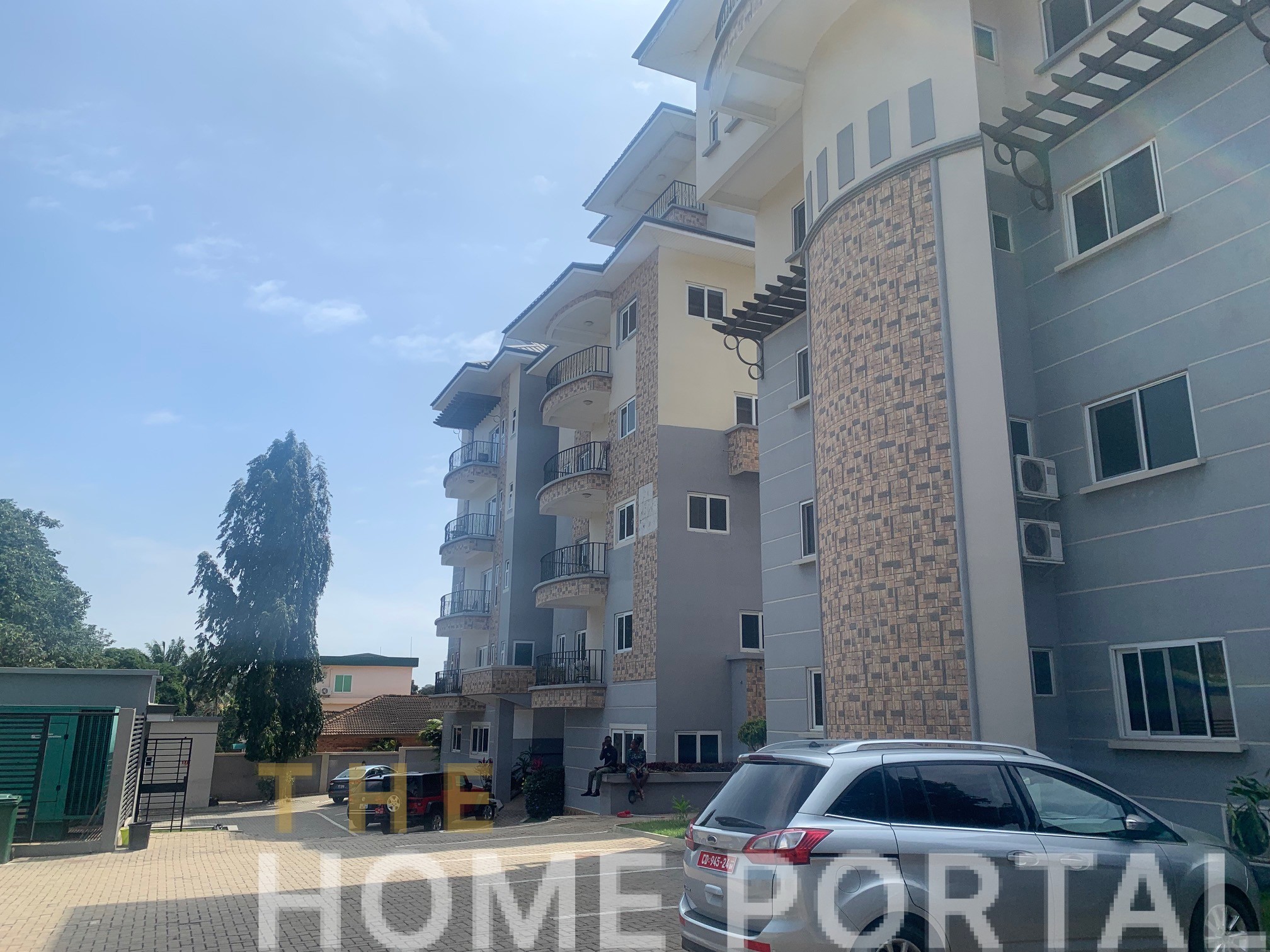 3 BEDROOM APARTMENT FOR RENT AT SPINTEX