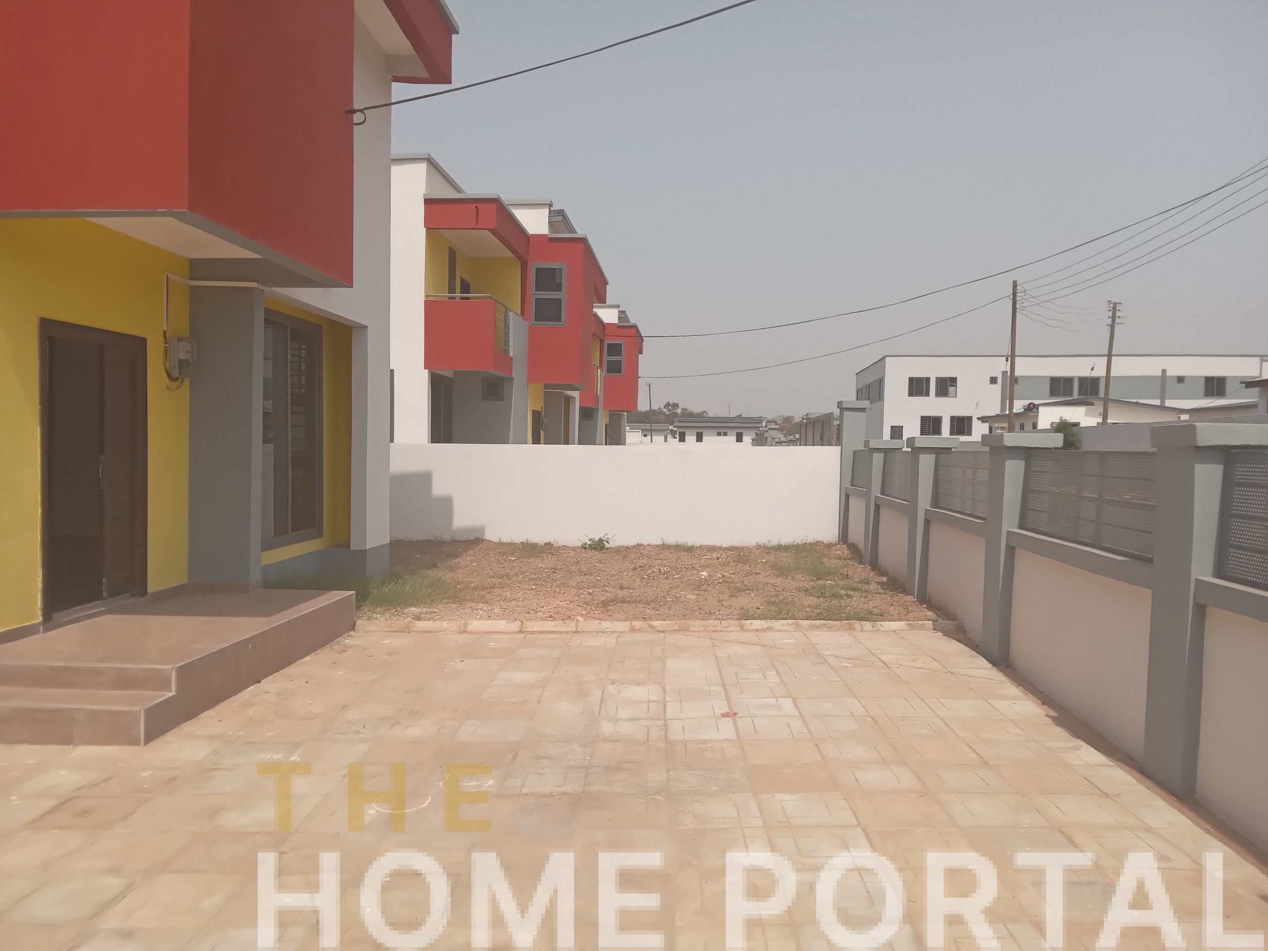 3 BEDROOM APARTMENT FOR RENT AT AIRPORT