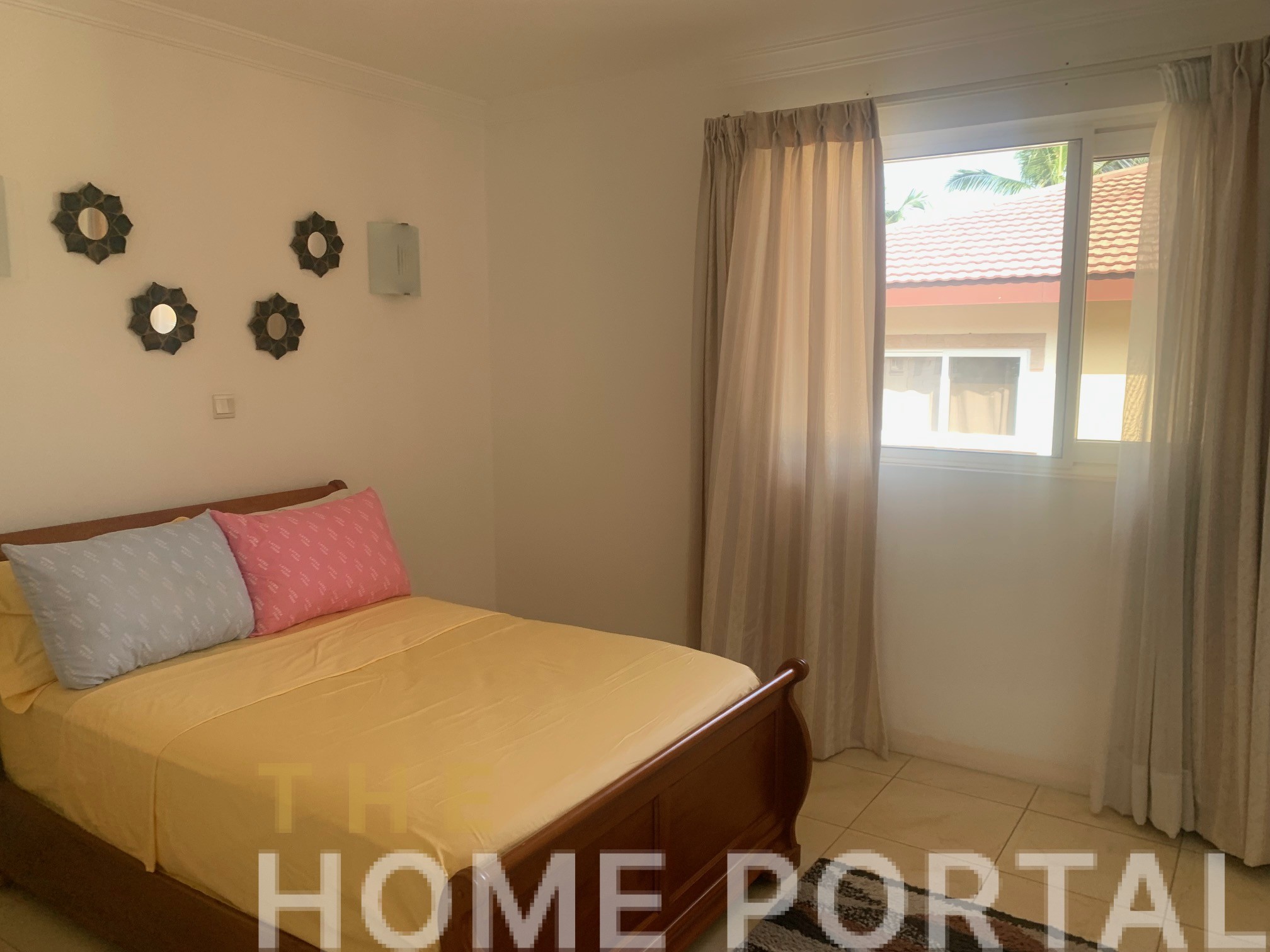 Three Bedroom To Townhouse to Let