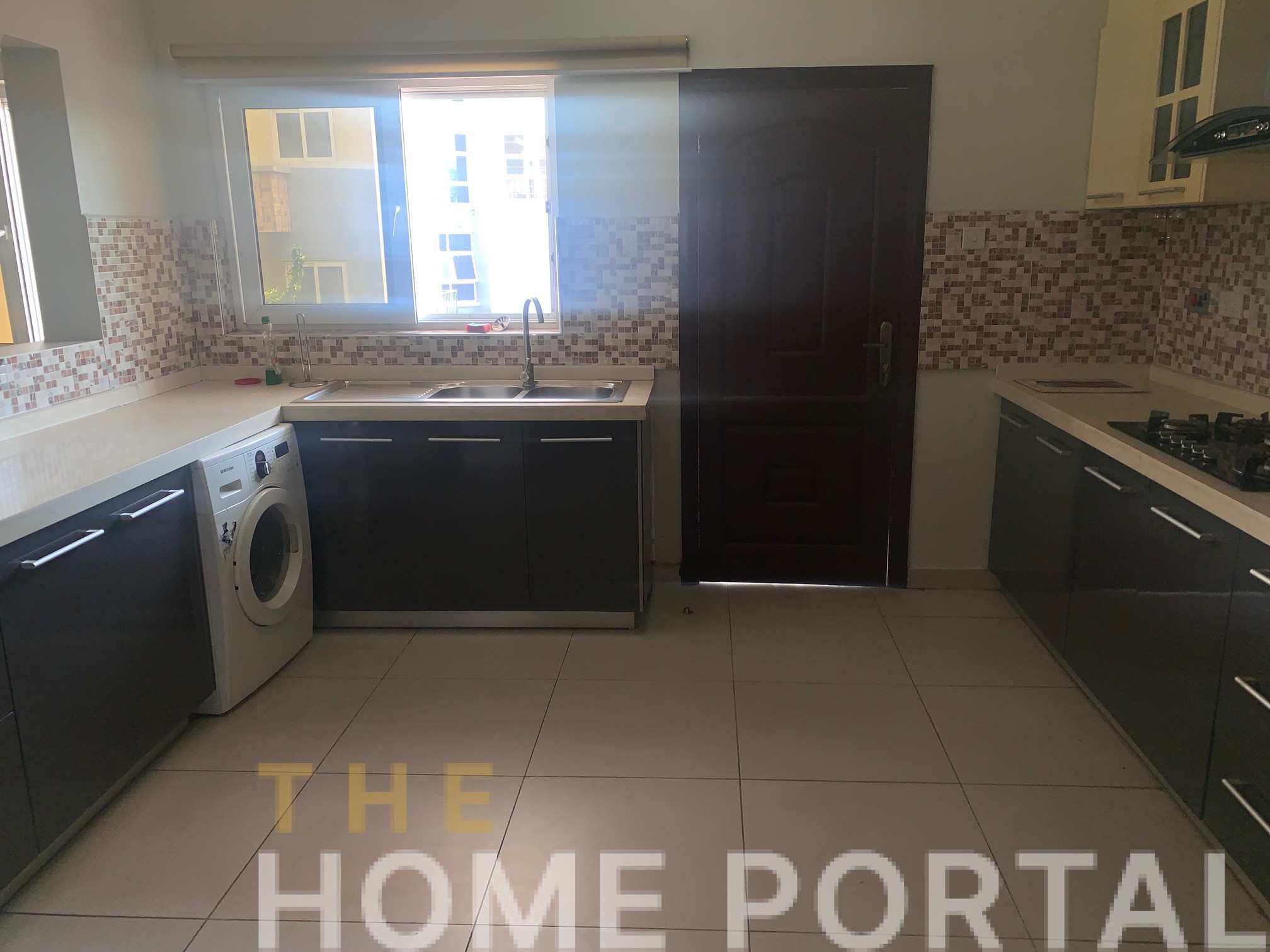 3 BEDROOM APARTMENT FOR RENT AT SPINTEX