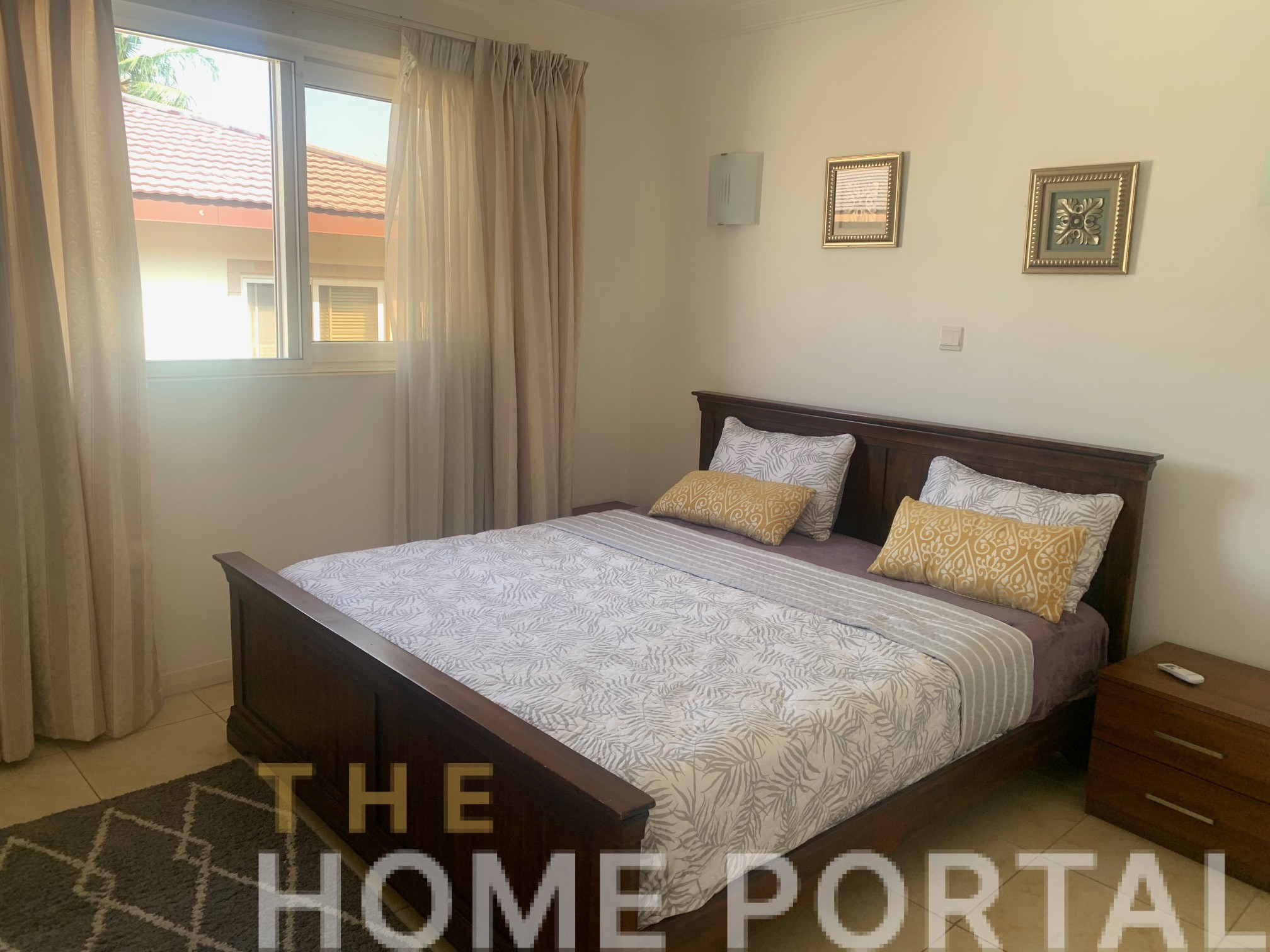 Three Bedroom To Townhouse to Let