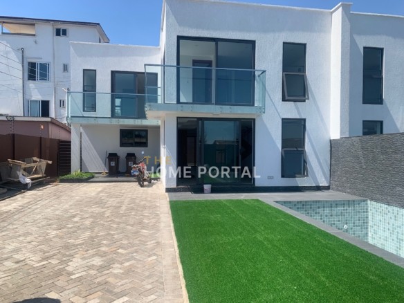 Three Bedroom House to Let at South Labadi