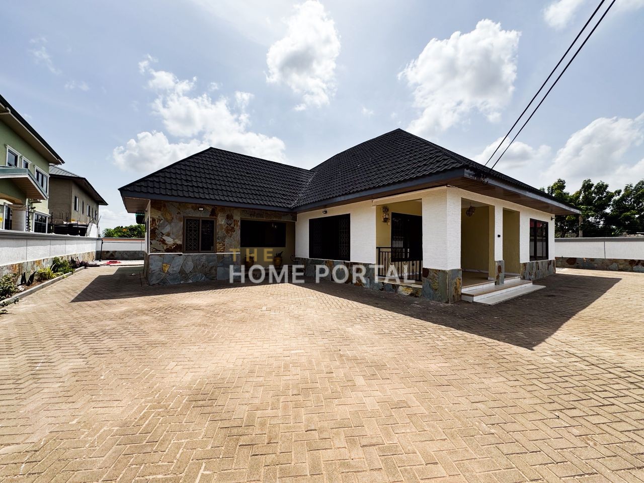 Three bedroom house at Oyibi to Let