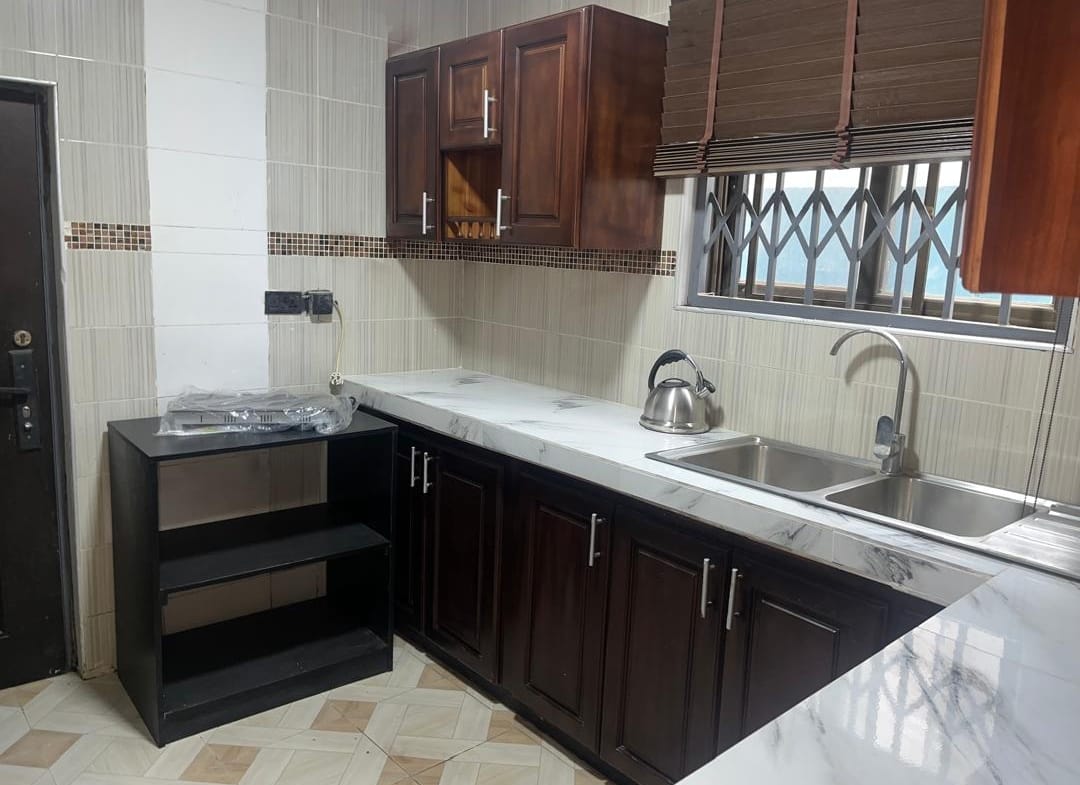 Three Bedroom furnished apartment to Let