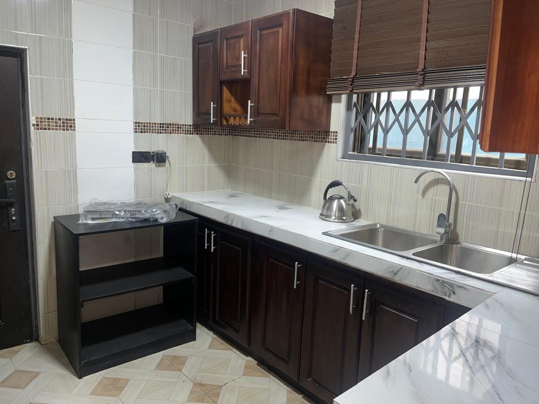 Three Bedroom furnished apartment to Let